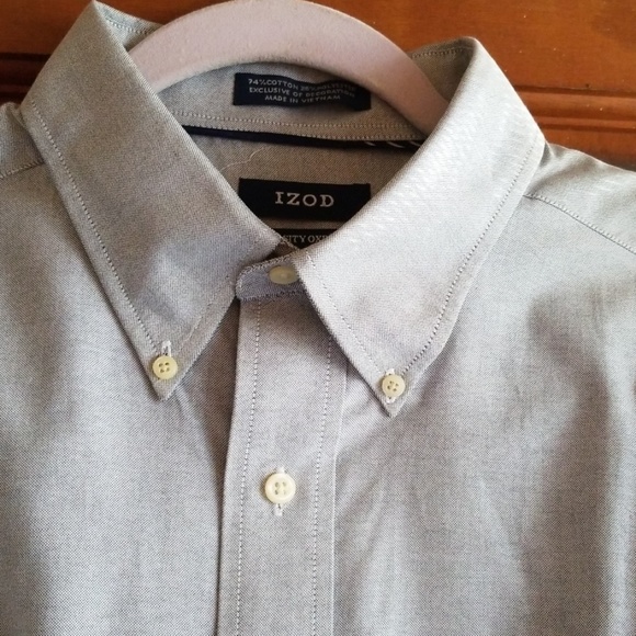 "Izod" Men's Shirt - Picture 2 of 7